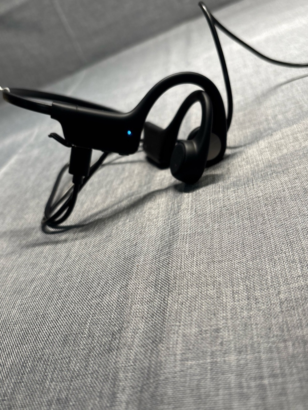 SUDIO B2 Open Ear Bone Conduction Headphones Blk.12 Hr Charge W/ Charging Cable